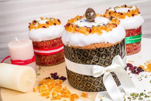 Пасхальные куличи в кафе-кондитерских «Брусника» Пасхальные куличи в кафе-кондитерских «Брусника»