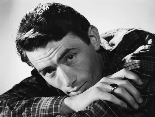 Грегори Пек — Консуэло Веласкес: биография, песня Besame mucho, фото, личная жизнь Грегори Пек — Консуэло Веласкес: биография, песня Besame mucho, фото, личная жизнь