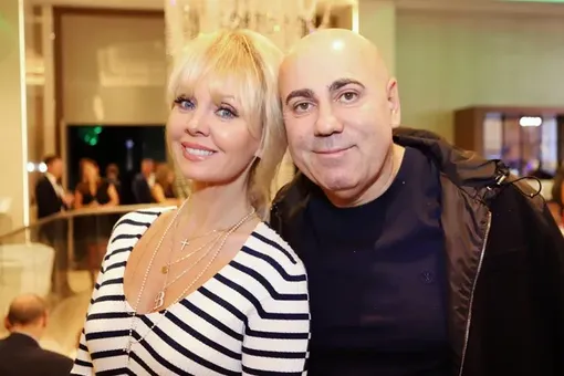 «Моя девочка»: Валерия выложила нежное фото с дочерью мужа от Лейлы Фаттаховой «Моя девочка»: Валерия выложила нежное фото с дочерью мужа от Лейлы Фаттаховой