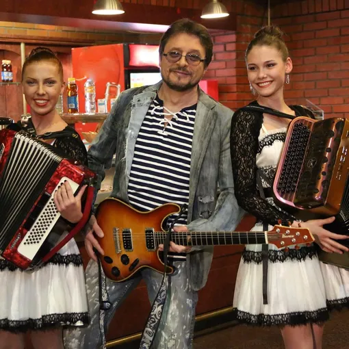 Владимир Маркин Владимир Маркин