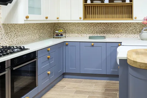 синяя кухня