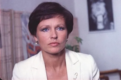 «Стала жертвой безразличия»: Наталья Фатеева пояснила, почему передвигается на костылях «Стала жертвой безразличия»: Наталья Фатеева пояснила, почему передвигается на костылях