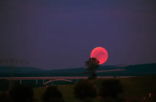 «Кровавая Луна» будет видна невооружённым глазом