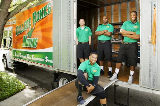 Выход есть! Транспортная компания бесплатно помогает жертвам домашнего насилия Выход есть! Транспортная компания бесплатно помогает жертвам домашнего насилия