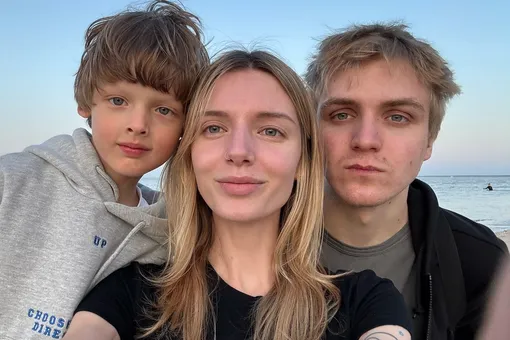 «Очень много плакала»: блогерка «Валера привет» узнала о неверности мужа из штрафа ГИБДД «Очень много плакала»: блогерка «Валера привет» узнала о неверности мужа из штрафа ГИБДД