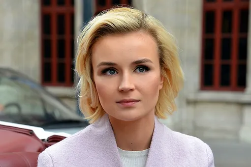 «Как испортить фото»: Полине Гагариной поклонники советуют уволить Сережу «Как испортить фото»: Полине Гагариной поклонники советуют уволить Сережу