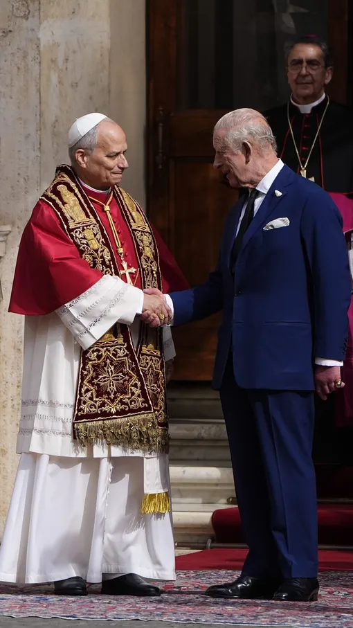 Король Карл III и папа римский Лео XIV
