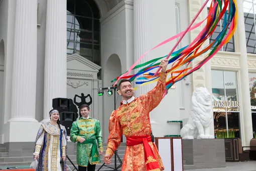 Парк аттракционов приглашает москвичей на масленичные гуляния Парк аттракционов приглашает москвичей на масленичные гуляния