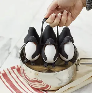 Подставка для варки и хранения яиц в форме пингвинов