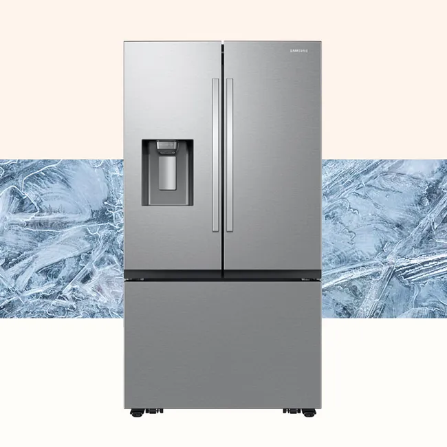 Почему в холодильнике на стенках намерзает лёд: 9 возможных причин и как убрать наледь?