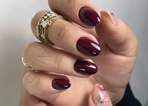 Баклажан маникюр на январь 2026 Баклажан маникюр на январь 2026