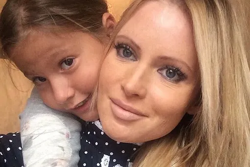 Дана Борисова выписалась из клиники и встретилась с дочерью Дана Борисова выписалась из клиники и встретилась с дочерью