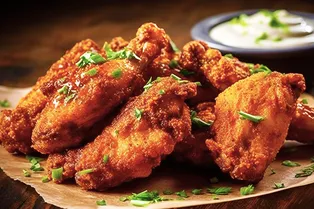 Домашних за уши не оттащишь! Готовим аппетитные крылья с красивой хрустящей корочкой Домашних за уши не оттащишь! Готовим аппетитные крылья с красивой хрустящей корочкой