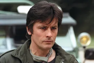 Тайна сына Алена Делона, который стал братом отцу Тайна сына Алена Делона, который стал братом отцу