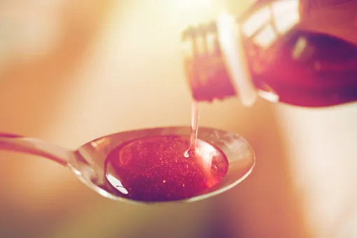 Отказали почки: в Индии 14 детей умерло после приёма сиропа от кашля Отказали почки: в Индии 14 детей умерло после приёма сиропа от кашля