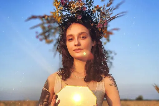 «Сама отрезала чёлку»: дочь Толкалиной и Кончаловского сменила причёску «Сама отрезала чёлку»: дочь Толкалиной и Кончаловского сменила причёску