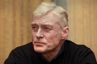 Борис Щербаков вспомнил школьные годы и признался, что злоупотребляет алкоголем