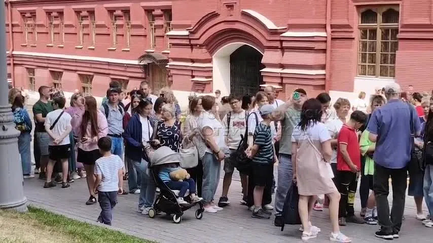 Нажми и смотри