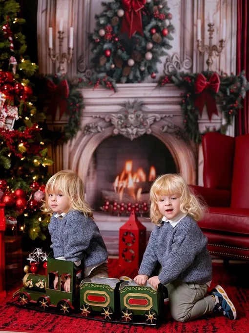 Внуки Екатерины Стриженовой — Александр и Георгий