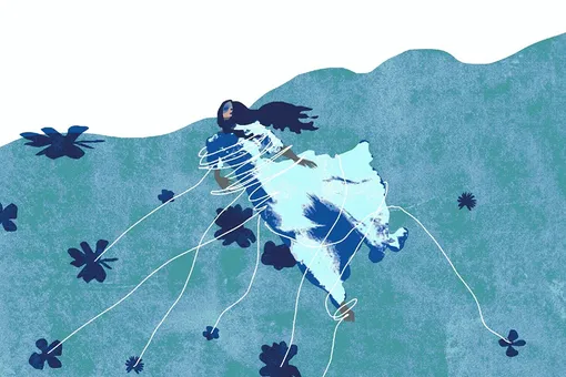 Триста синих цветов. Зайдя к друзьям в гости, она и подумать не могла, что это изменит всю ее жизнь... Триста синих цветов. Зайдя к друзьям в гости, она и подумать не могла, что это изменит всю ее жизнь...