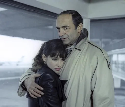 Валентин Гафт, Анна Самохина в фильме Юрия Кары «Воры в законе» (1988)