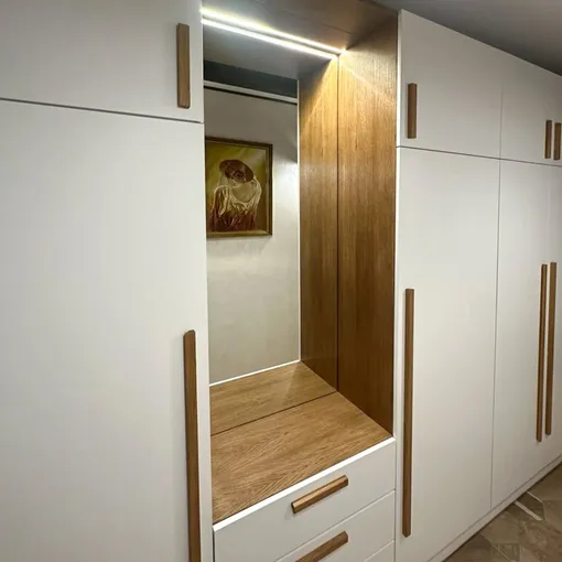 Шкаф в прихожую фото