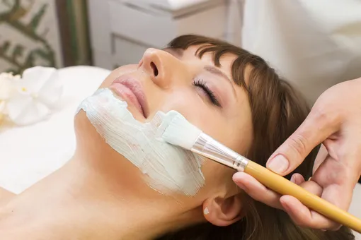 Все, что вы должны знать о пилинге: 6 видов салонных процедур