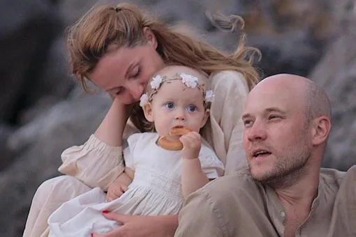 «Меня оставят ни с чем»: бывшая жена актёра Селиванова в шоке от его способа экономии на алиментах «Меня оставят ни с чем»: бывшая жена актёра Селиванова в шоке от его способа экономии на алиментах