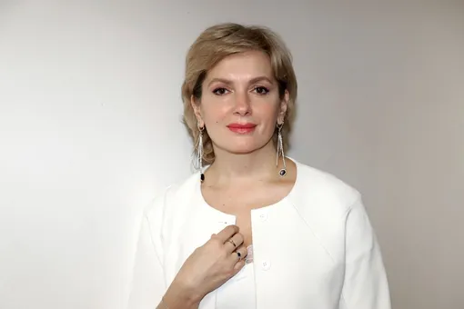 Мария Порошина кардинально сменила имидж для съёмок в новом «Склифосовском» Мария Порошина кардинально сменила имидж для съёмок в новом «Склифосовском»