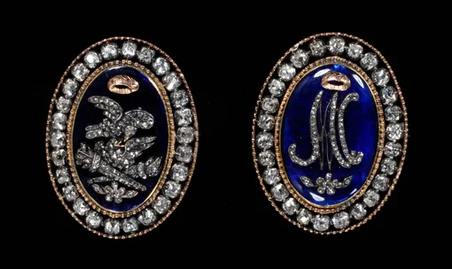 Украшения королевы