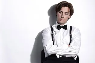 «Родственники приехали»: Максим Галкин удивил подписчиков образом египетского фараона