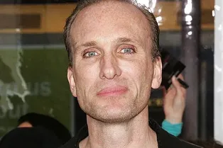 Самый известный злодей американского кино и актёр с золотым сердцем: каким запомнится Питер Грин Самый известный злодей американского кино и актёр с золотым сердцем: каким запомнится Питер Грин