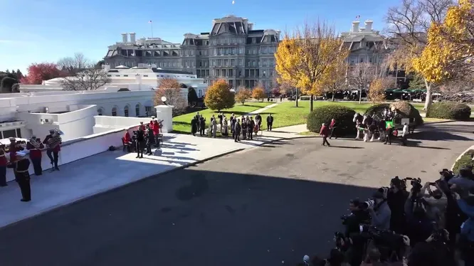 Нажми и смотри