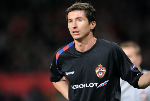 Евгений Алдонин на поле. Архивное фото