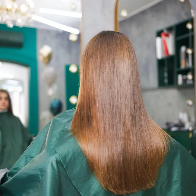 Ботокс для волос: «страшная химия» и «волосы покойника» или безопасная укладка?