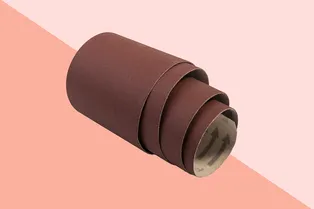 Для чистки мебели и садоводства: 10 неожиданных применений наждачной бумаги в быту