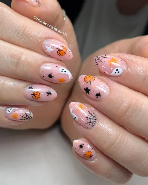 Маникюр на Хеллоуин 2025 с принтами