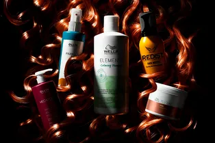 «На этом этапе начинается магия»: личный опыт ухода за непокорными кудрявыми волосами «На этом этапе начинается магия»: личный опыт ухода за непокорными кудрявыми волосами