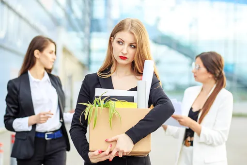 Кто не работает, тот ест: как встать на биржу труда и сколько платят безработным Кто не работает, тот ест: как встать на биржу труда и сколько платят безработным