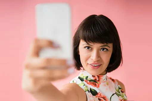 Селфи может довести до депрессии: будьте осторожны! Селфи может довести до депрессии: будьте осторожны!