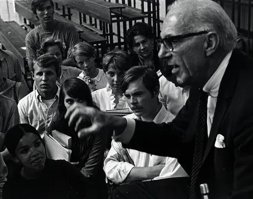 Доктор Бенджамин Спок: биография, «Ребёнок и уход за ним», фото, личная жизнь