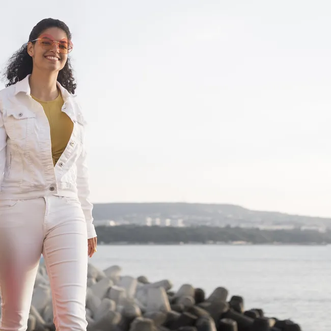 Не только солнцезащитный крем: эксперты рассказали, что всегда надо брать с собой в отпуск