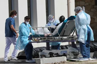 «Словно стекло насыпали в легкие»: 39-летняя британка рассказала, как попала в реанимацию с коронавирусом «Словно стекло насыпали в легкие»: 39-летняя британка рассказала, как попала в реанимацию с коронавирусом