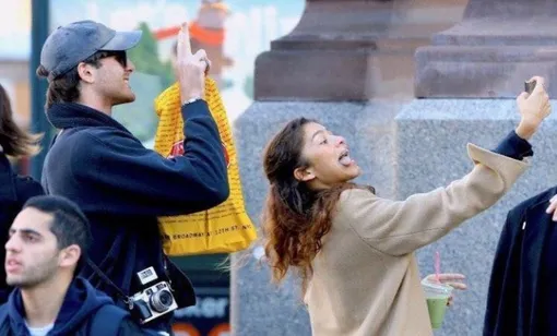 Зендая и Джейкоб Элорди Зендая и Джейкоб Элорди