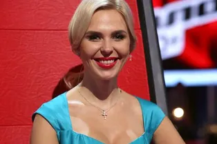 «Копия Пугачевой!» Как выглядела Пелагея в 10 лет