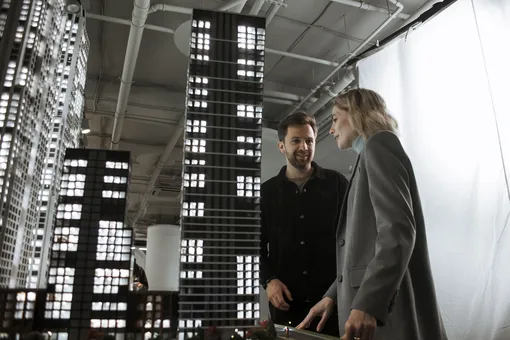 Алексей Гуськов, Юлия Снигирь, Игорь Верник и другие звезды в тизер-трейлере второго сезона драмы «Золотое дно»