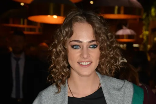 Актрису Аглаю Тарасову задержали в аэропорту: у неё нашли наркотики