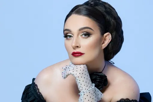 «Красивая и стильная»: Елена Ваенга показала 73-летнюю маму «Красивая и стильная»: Елена Ваенга показала 73-летнюю маму