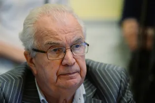 Умер народный артист России, иллюзионист Эмиль Кио Умер народный артист России, иллюзионист Эмиль Кио