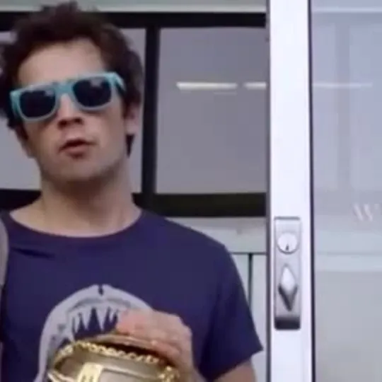 Нажми и смотри